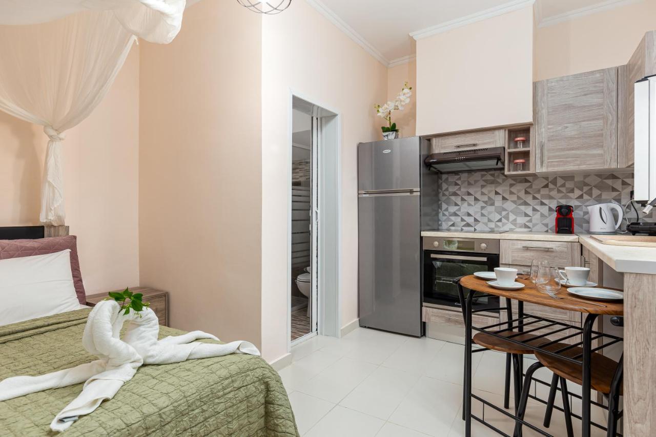 Fouki Apartments Ipsos Beach Екстер'єр фото