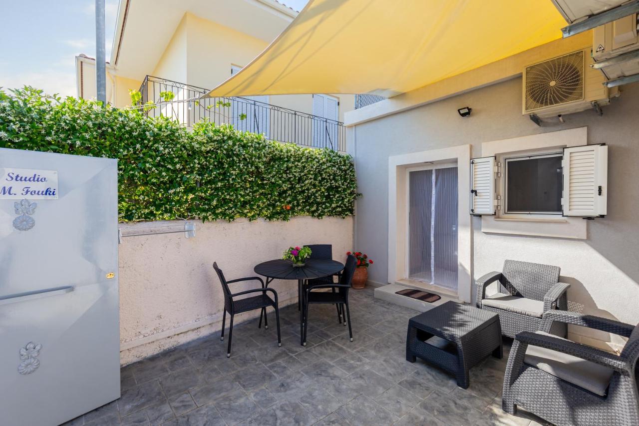 Fouki Apartments Ipsos Beach Екстер'єр фото