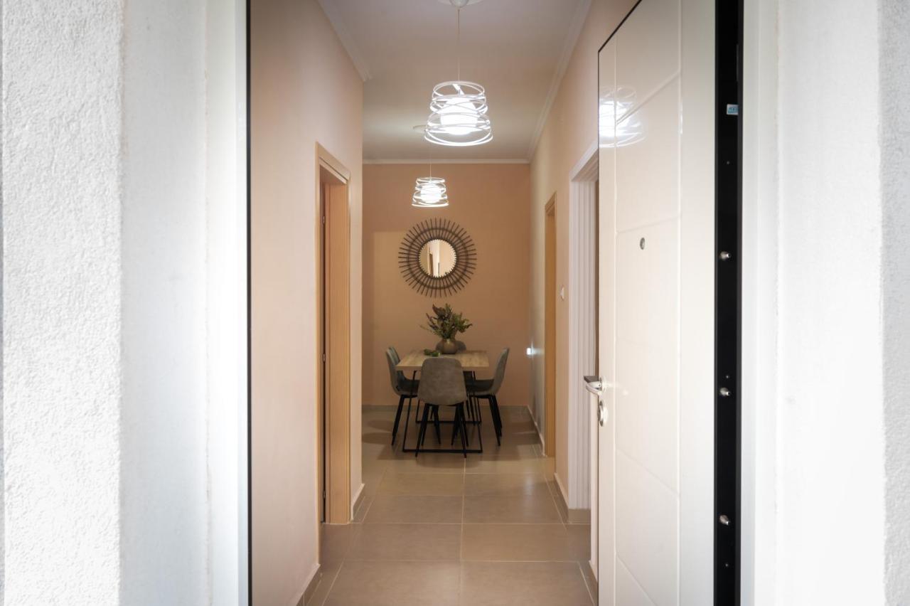 Fouki Apartments Ipsos Beach Екстер'єр фото